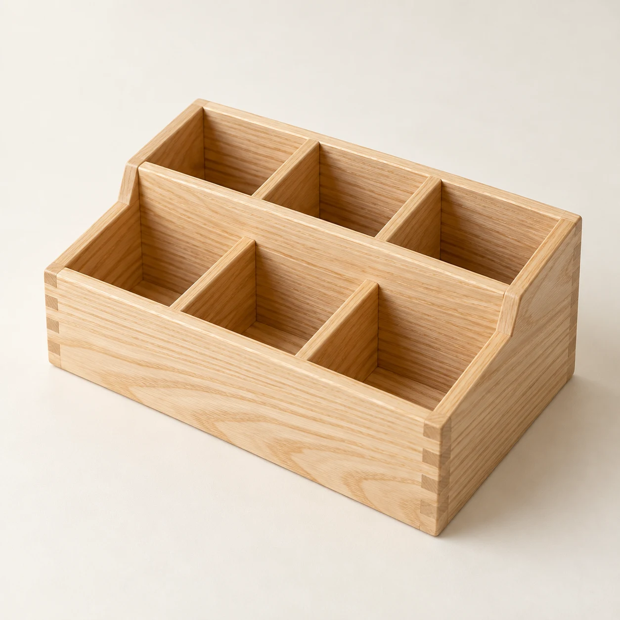 Kiri Terrace, 6-compartment ash pen holder